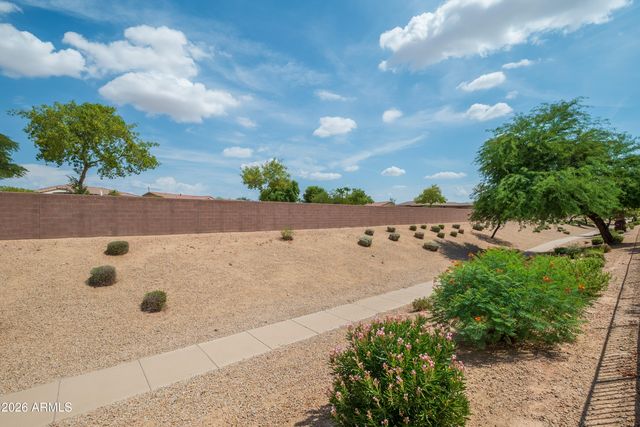17790 W SAMMY Way, Surprise, AZ 85374