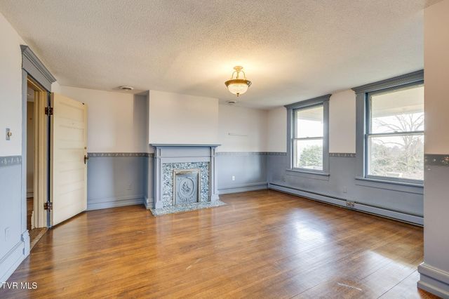 322 Spruce Street, Bristol, TN 37620