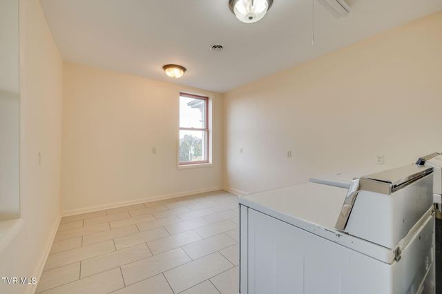 322 Spruce Street, Bristol, TN 37620