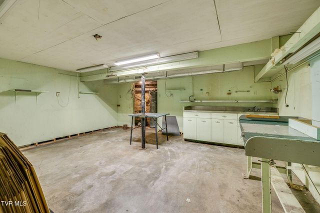 322 Spruce Street, Bristol, TN 37620