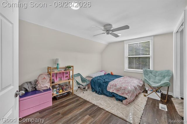 2145 Cole Road, Lake Orion, MI 48362
