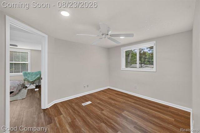 2145 Cole Road, Lake Orion, MI 48362
