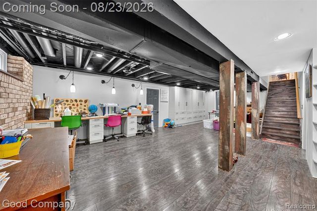 2145 Cole Road, Lake Orion, MI 48362