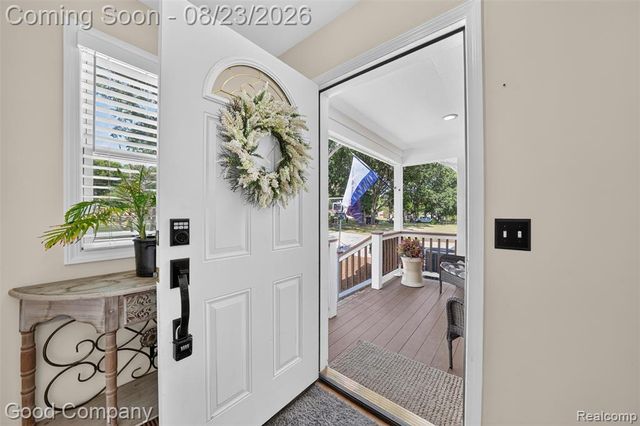 2145 Cole Road, Lake Orion, MI 48362
