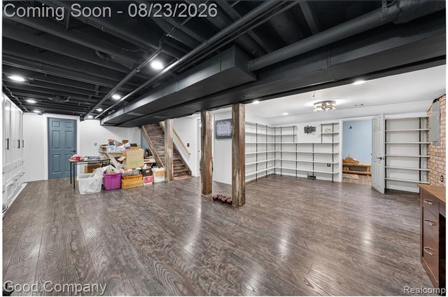 2145 Cole Road, Lake Orion, MI 48362