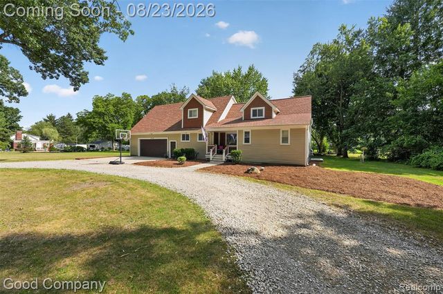 2145 Cole Road, Lake Orion, MI 48362