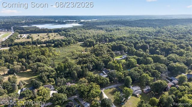 2145 Cole Road, Lake Orion, MI 48362