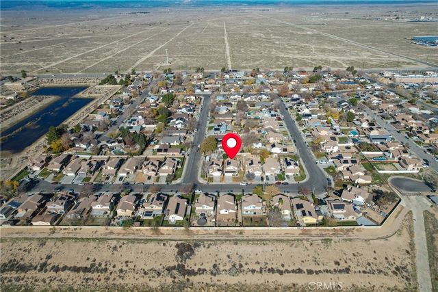 1221 W Avenue H4, Lancaster, CA 93534