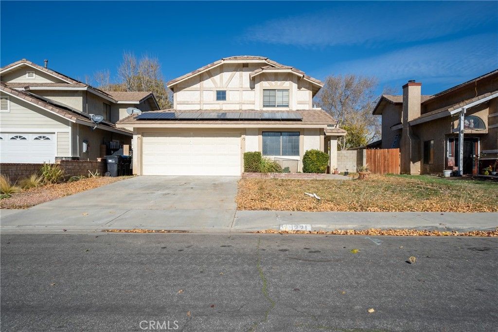 1221 W Avenue H4, Lancaster, CA 93534