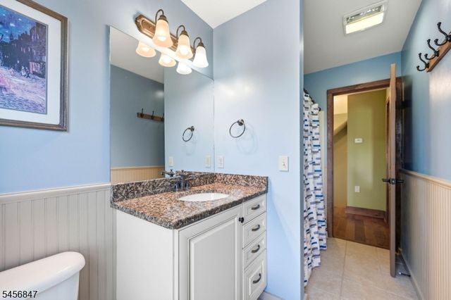 508 Maple Ln, Allamuchy Twp., NJ 07821