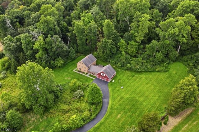 508 Maple Ln, Allamuchy Twp., NJ 07821