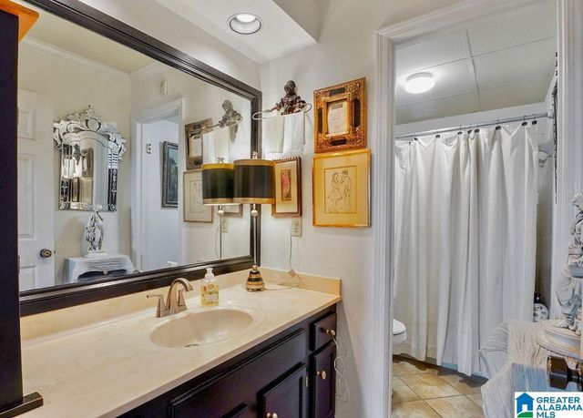 1120 Beacon Pkwy E Apt 606, Birmingham, AL 35209