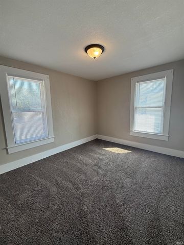 1242 DEARBORN Street, Huntington, IN 46750