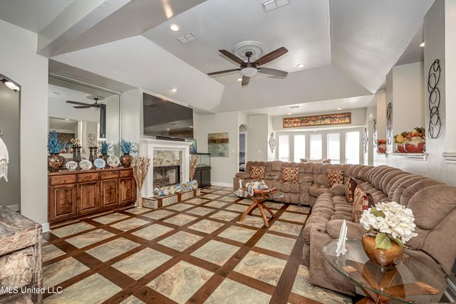 14077 N White Swan Drive, Gulfport, MS 39503