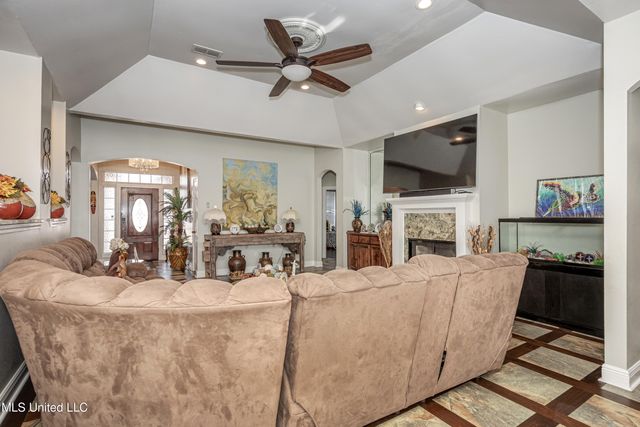 14077 N White Swan Drive, Gulfport, MS 39503