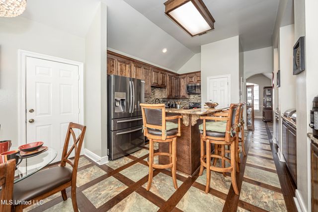 14077 N White Swan Drive, Gulfport, MS 39503