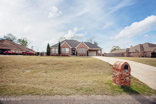 14077 N White Swan Drive, Gulfport, MS 39503