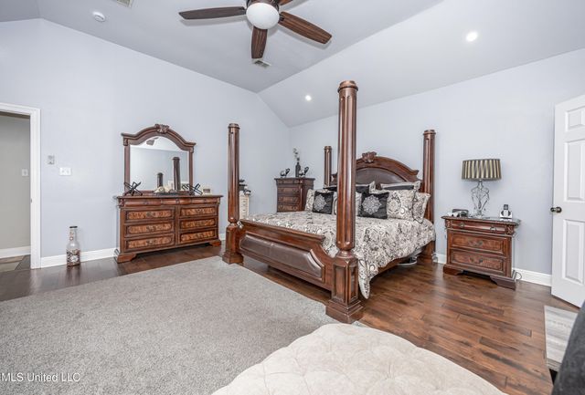 14077 N White Swan Drive, Gulfport, MS 39503