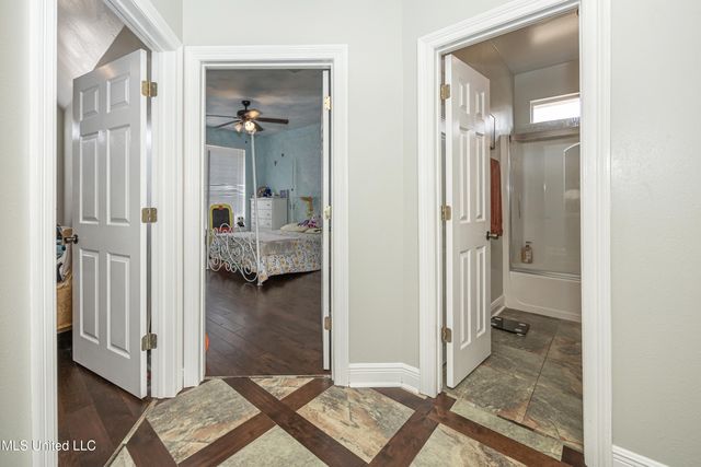 14077 N White Swan Drive, Gulfport, MS 39503