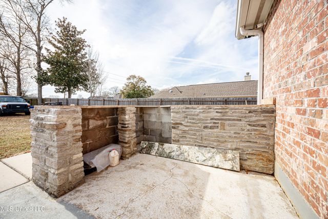 14077 N White Swan Drive, Gulfport, MS 39503