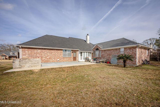 14077 N White Swan Drive, Gulfport, MS 39503