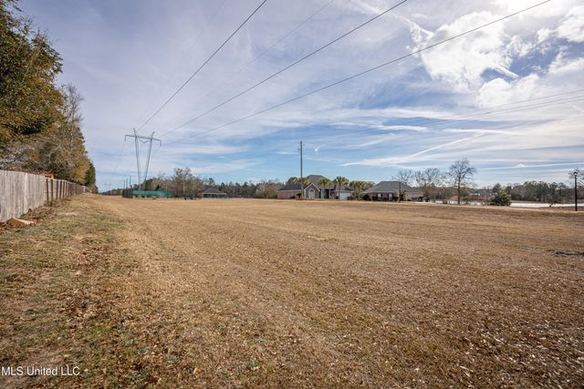 14077 N White Swan Drive, Gulfport, MS 39503