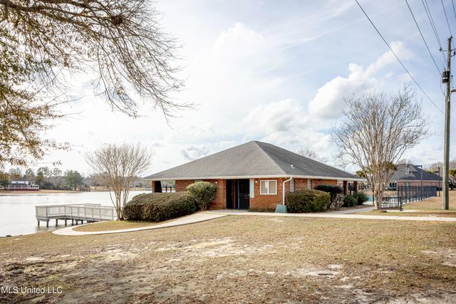 14077 N White Swan Drive, Gulfport, MS 39503