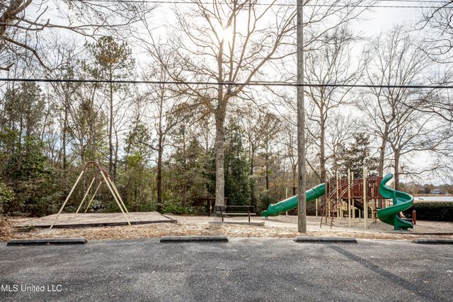 14077 N White Swan Drive, Gulfport, MS 39503