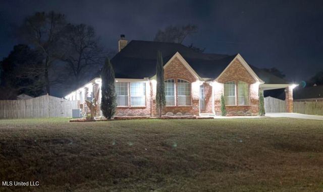 14077 N White Swan Drive, Gulfport, MS 39503