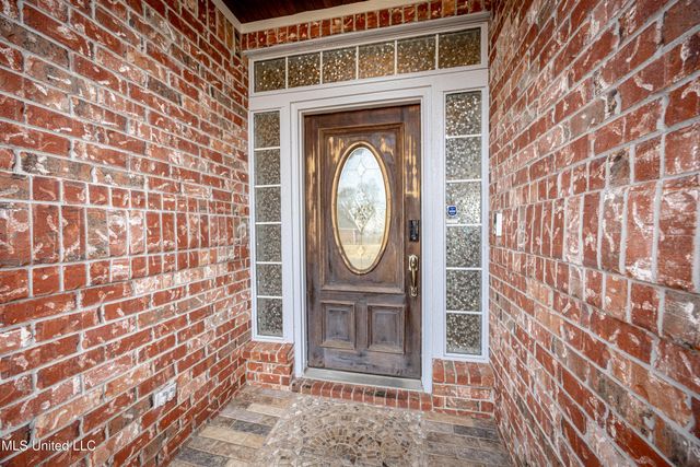 14077 N White Swan Drive, Gulfport, MS 39503