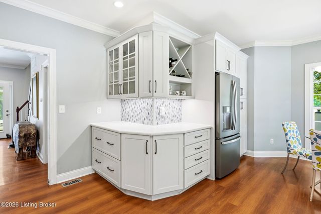 5913 Mason Blvd, Prospect, KY 40059
