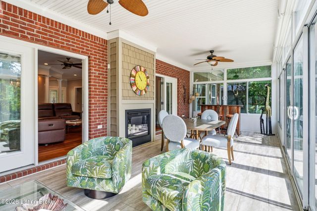 5913 Mason Blvd, Prospect, KY 40059
