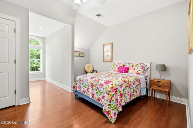 5913 Mason Blvd, Prospect, KY 40059