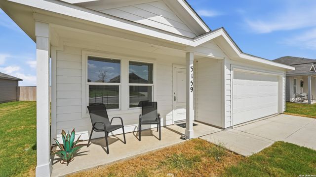 3159 DISPATCH DR, New Braunfels, TX 78130