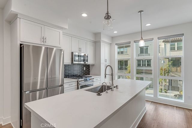 629 S Mosaic, Anaheim, CA 92805