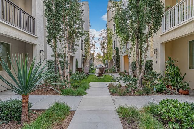 629 S Mosaic, Anaheim, CA 92805