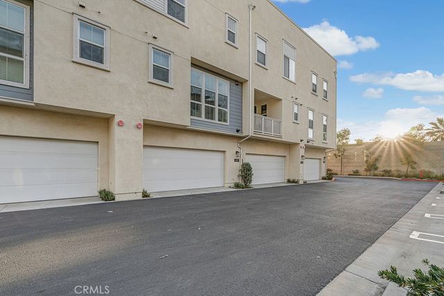 629 S Mosaic, Anaheim, CA 92805