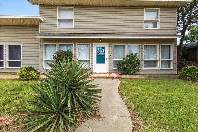 1405 Saber Lane, Weatherford, OK 73096