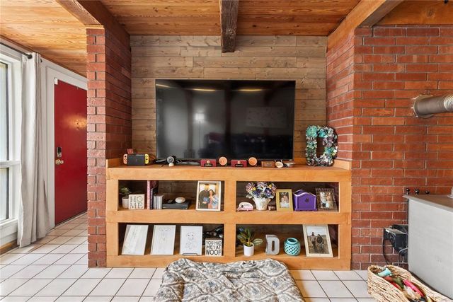 1405 Saber Lane, Weatherford, OK 73096