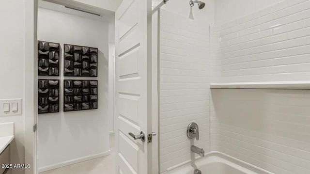 9678 W PICCADILLY Road, Phoenix, AZ 85037