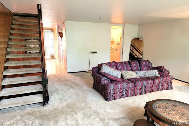 1400 Joliet Place, Detroit, MI 48207