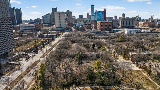 1400 Joliet Place, Detroit, MI 48207