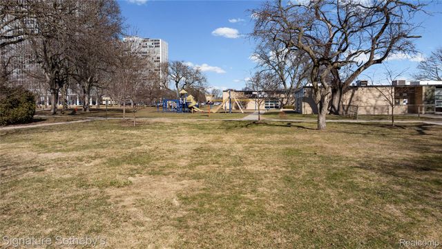1400 Joliet Place, Detroit, MI 48207