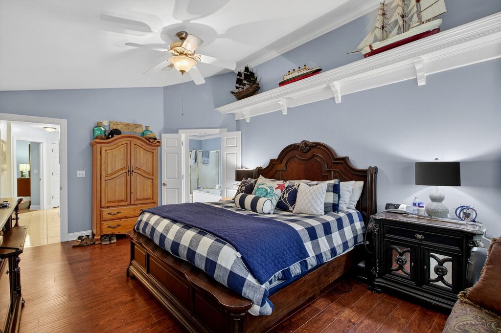 Image 19 of property listing at 139 Charpia Avenue, Summerville, SC 29483