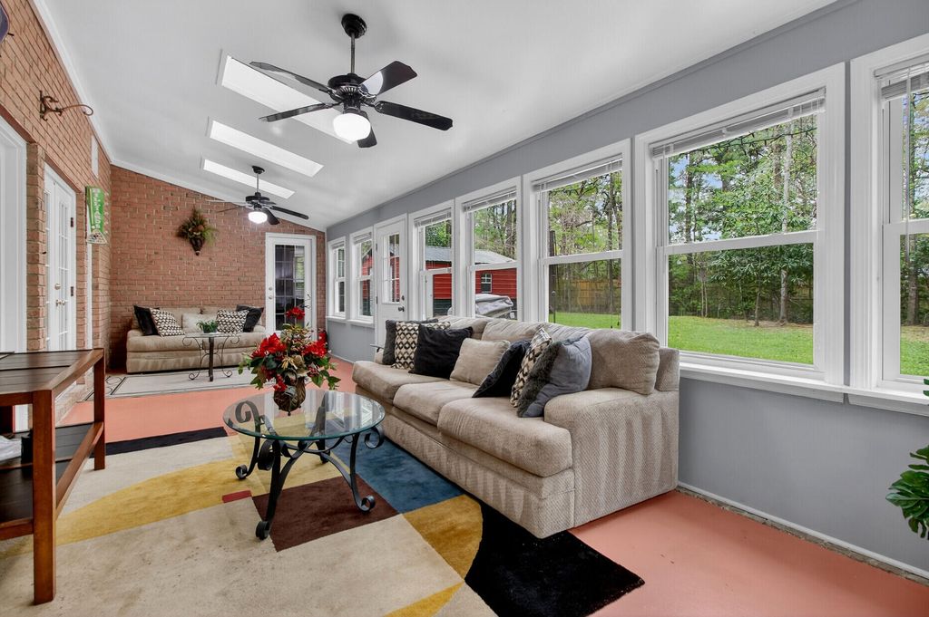 Image 31 of property listing at 139 Charpia Avenue, Summerville, SC 29483