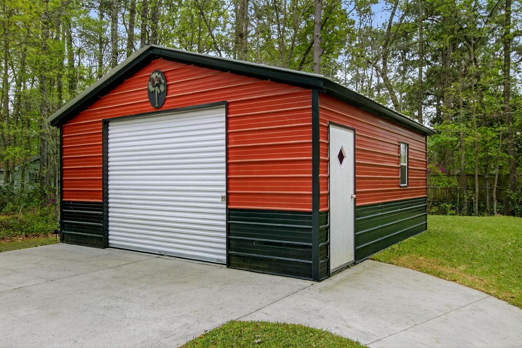 Image 42 of property listing at 139 Charpia Avenue, Summerville, SC 29483