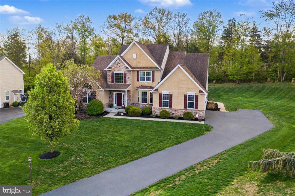 108 MATTHEW LN, Gilbertsville, PA 19525