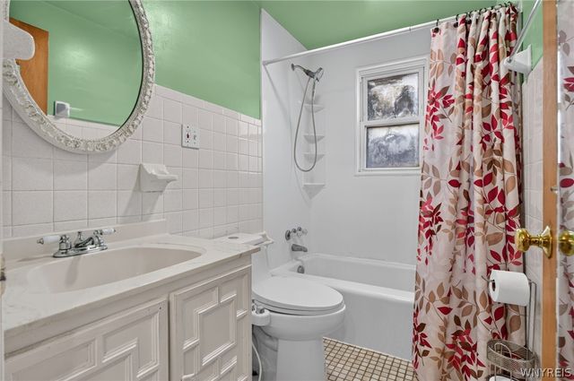246 Dupont Avenue, Tonawanda, NY 14150