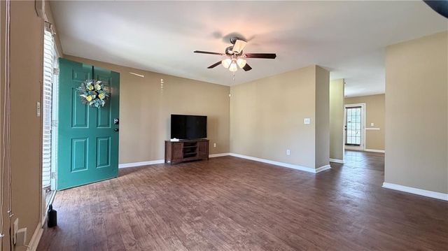 2000 Village Run Drive, Mcdonough, GA 30252