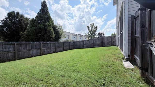 2000 Village Run Drive, Mcdonough, GA 30252